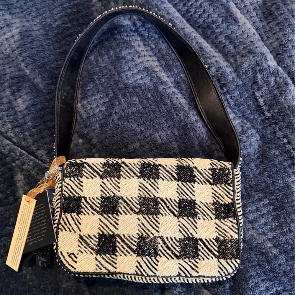 Beaded Bag - Picture 2 of 2